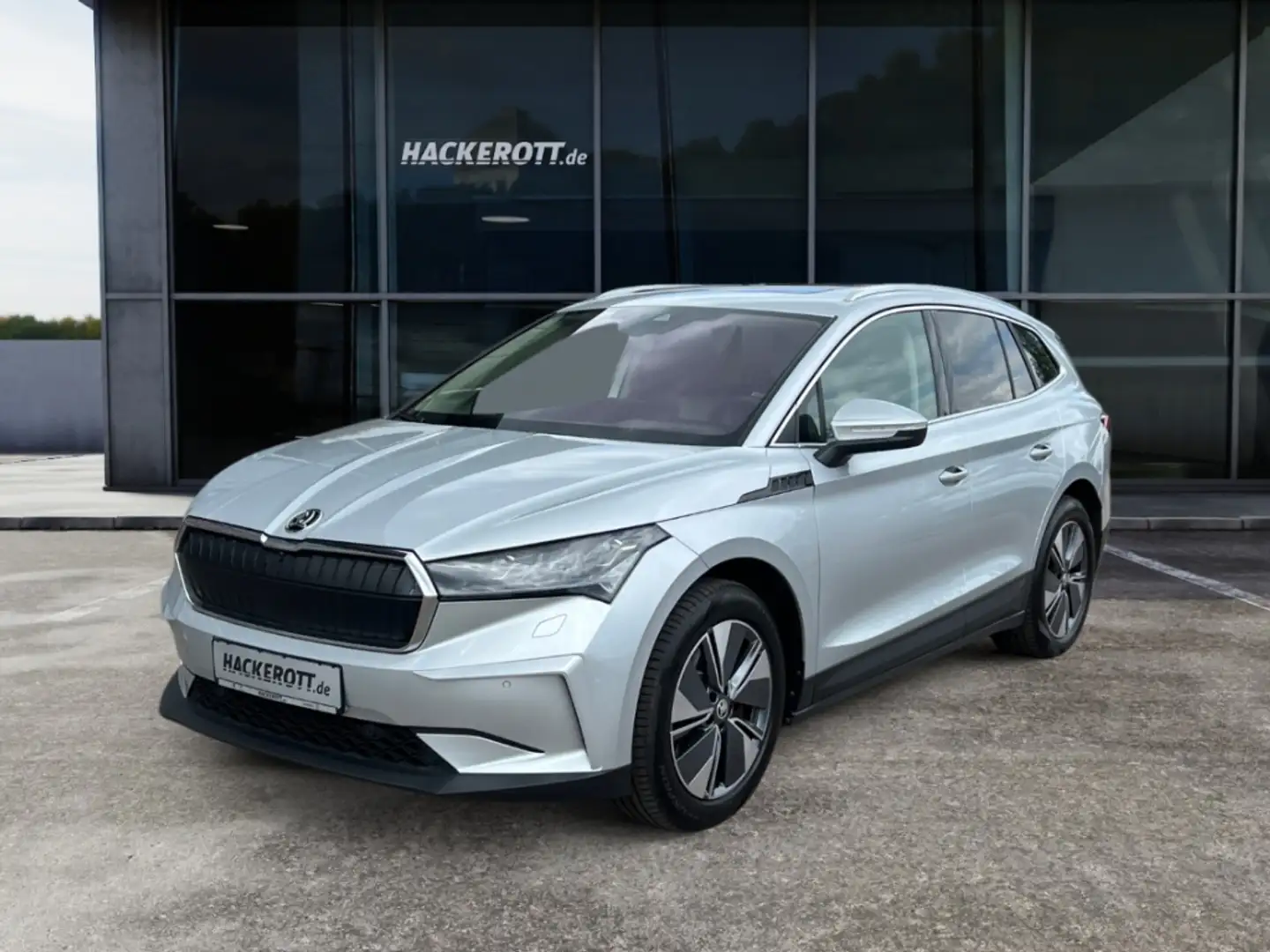 Skoda Enyaq iV 80 82 kWh PDC Navi Klimaa. AHK ACC Argent - 1