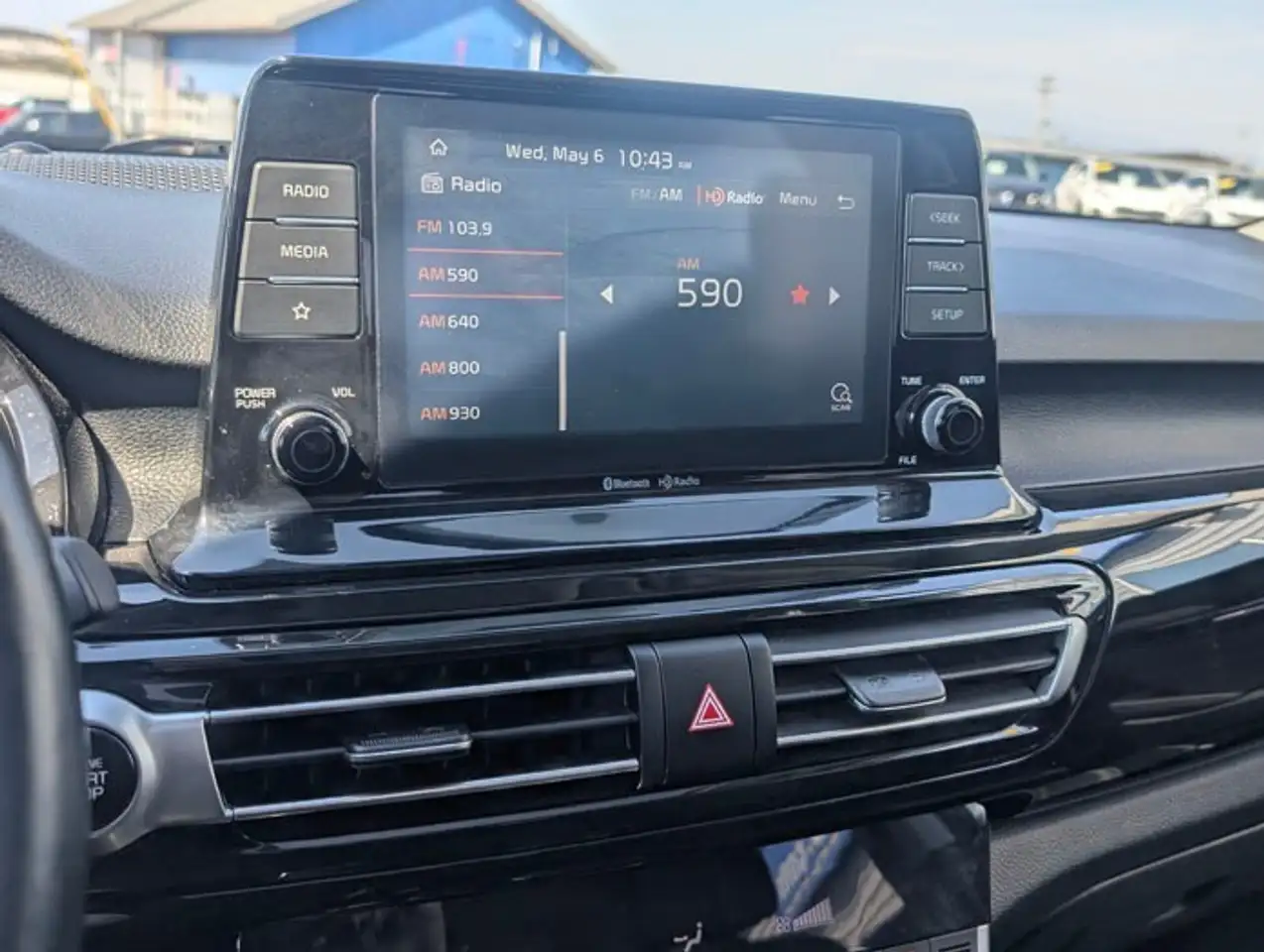 Kia Seltos снимка Kia Seltos