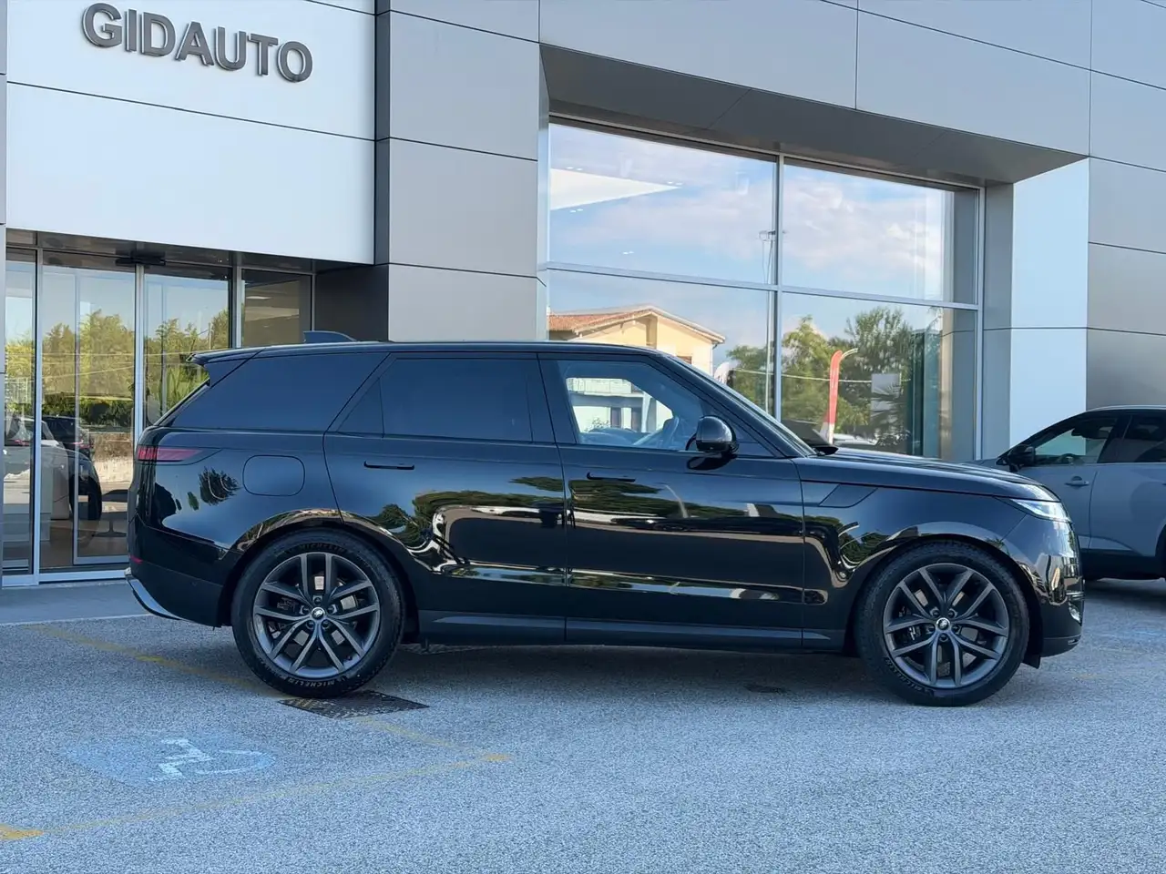 Land Rover Range Rover Sport 3.0D I6 249 MHEV Dark Edition, миниатюра 6