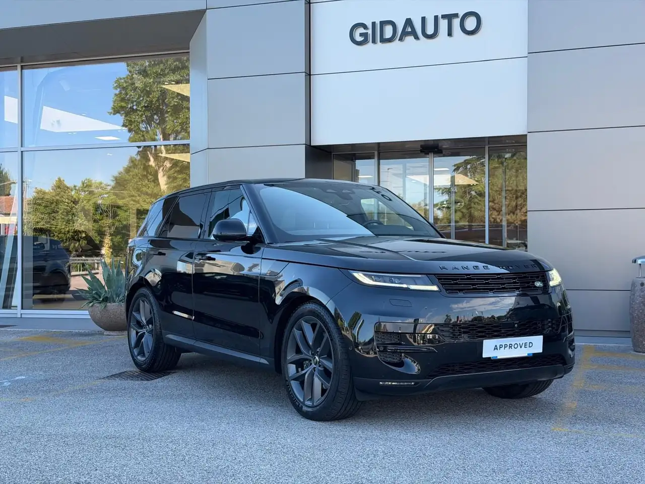 Land Rover Range Rover Sport 3.0D I6 249 MHEV Dark Edition, миниатюра 2