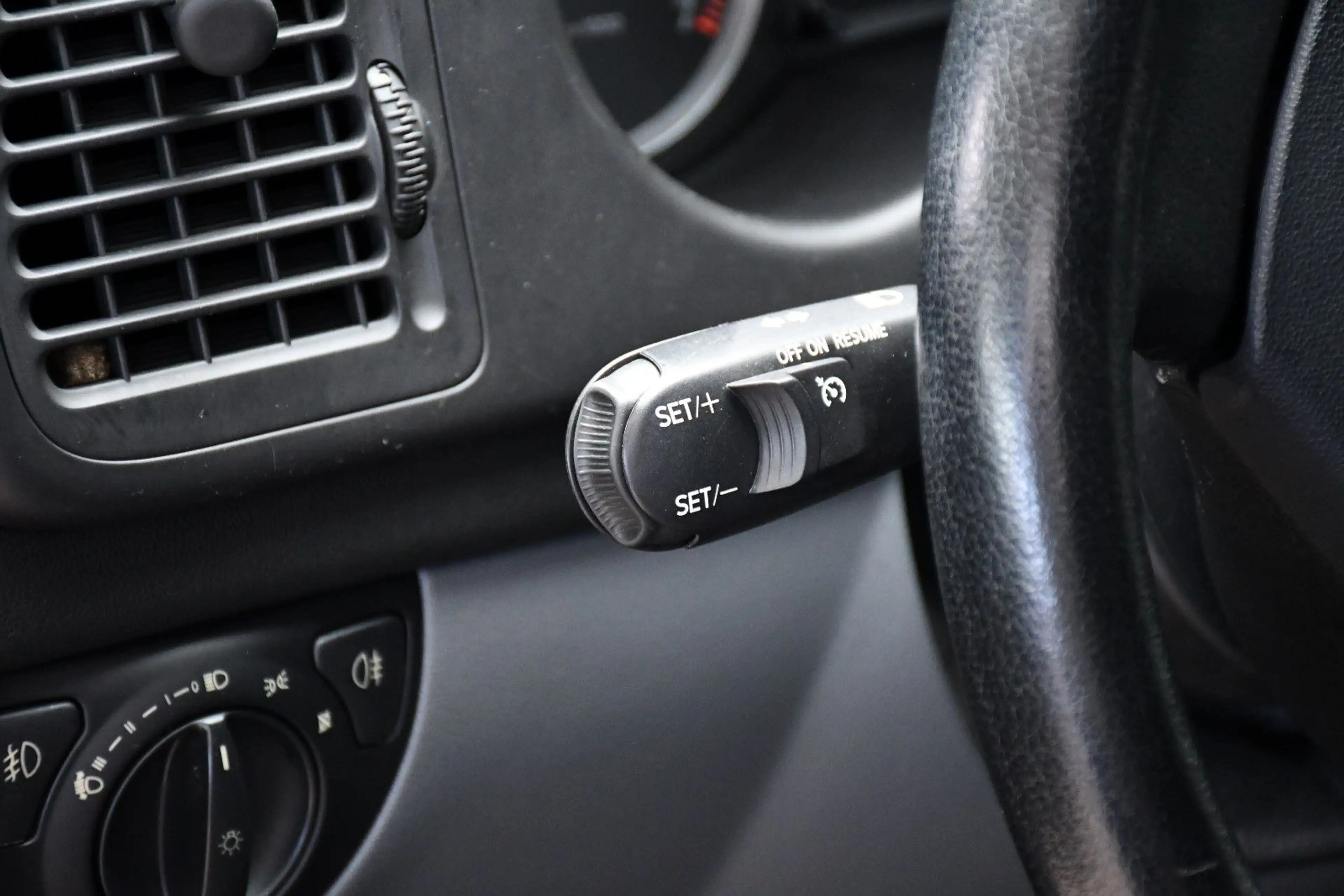 Saab 9-3 Cabriolet 1.8T Vector Automatik Leder 1.Hand — photo 11