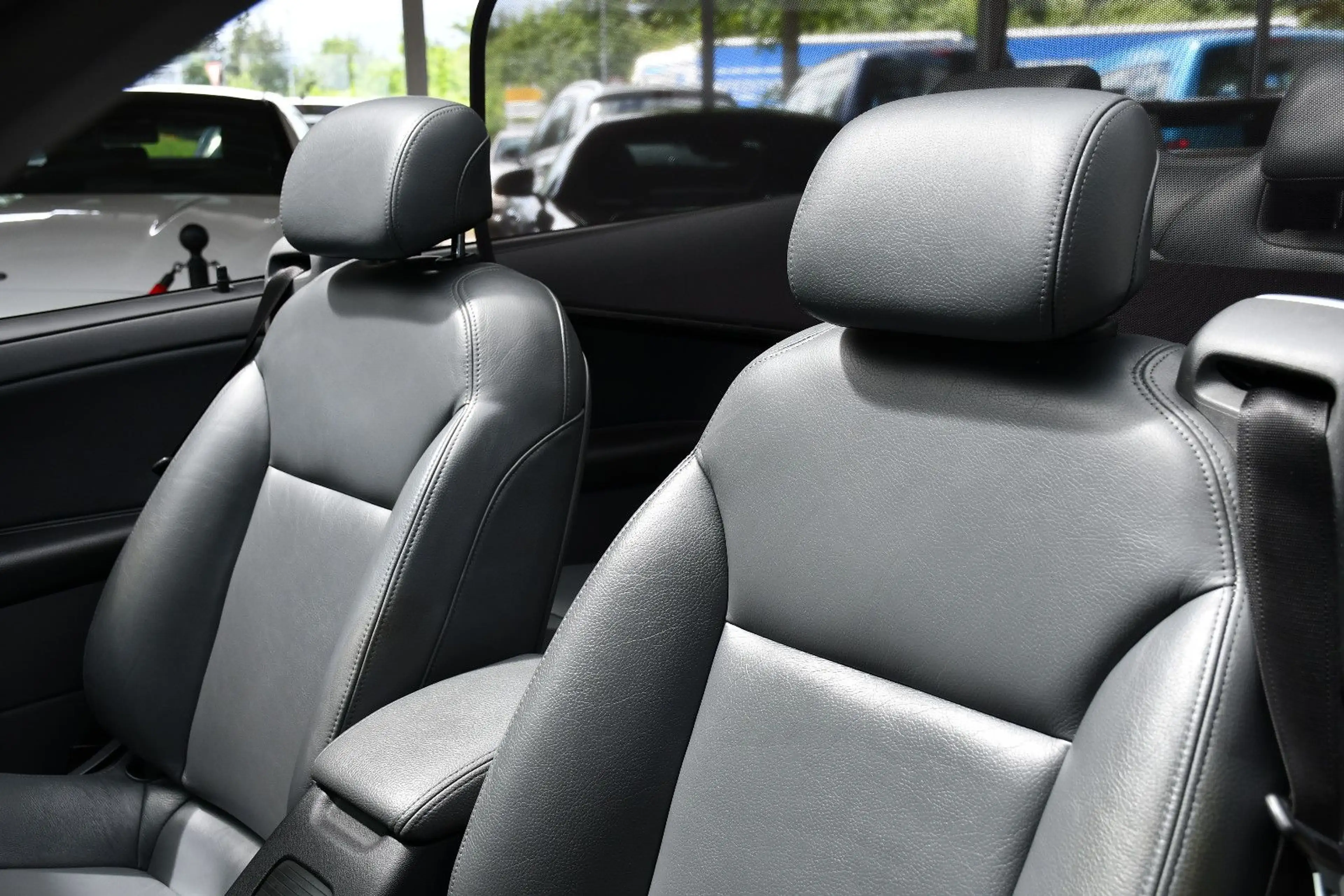 Saab 9-3 Cabriolet 1.8T Vector Automatik Leder 1.Hand — photo 14