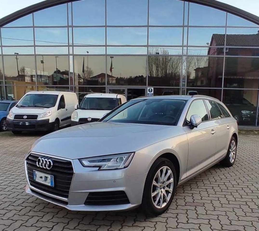 Audi A4 Avant 35 TDI S tronic Business