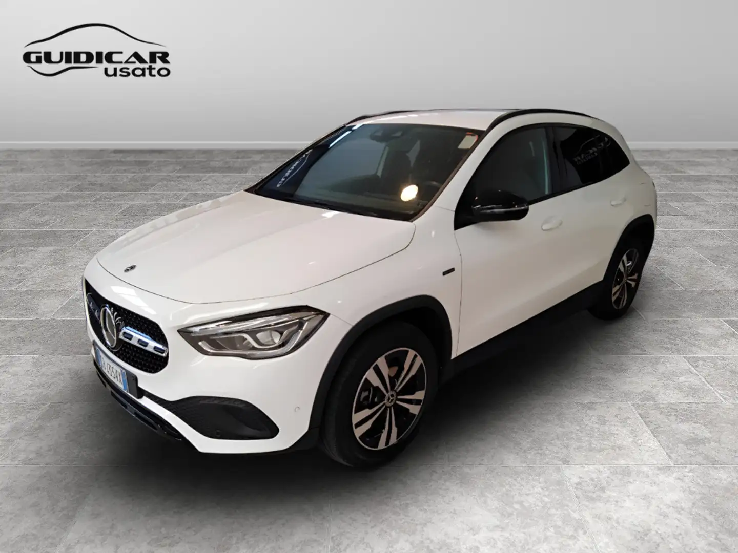 Mercedes-Benz GLA 250 - GLA 250 e phev (eq-power) Sport Plus auto Bianco - 1