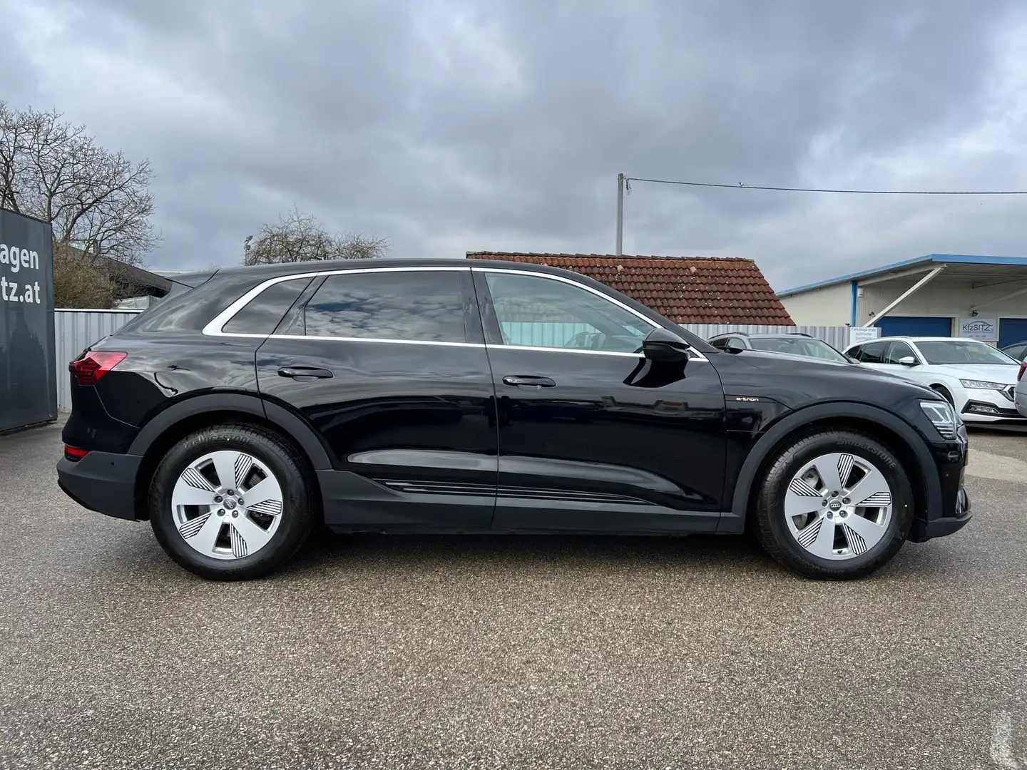 Audi e-tron 50 quattro | NP: €78.000 Schwarz - 2