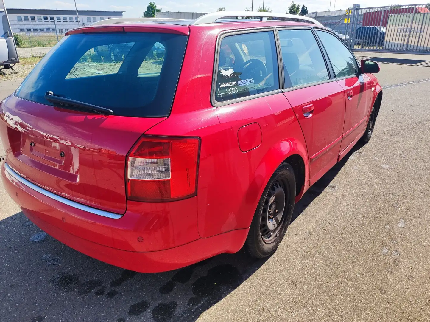 Audi A4 Avant 1.9 TDI Rot - 2