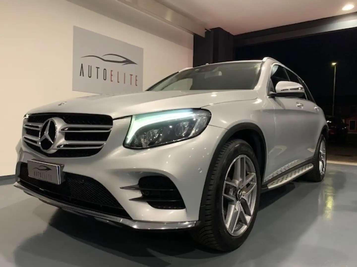 Mercedes-Benz GLC 350 d 4Matic Premium AMG PROMO Argento - 1
