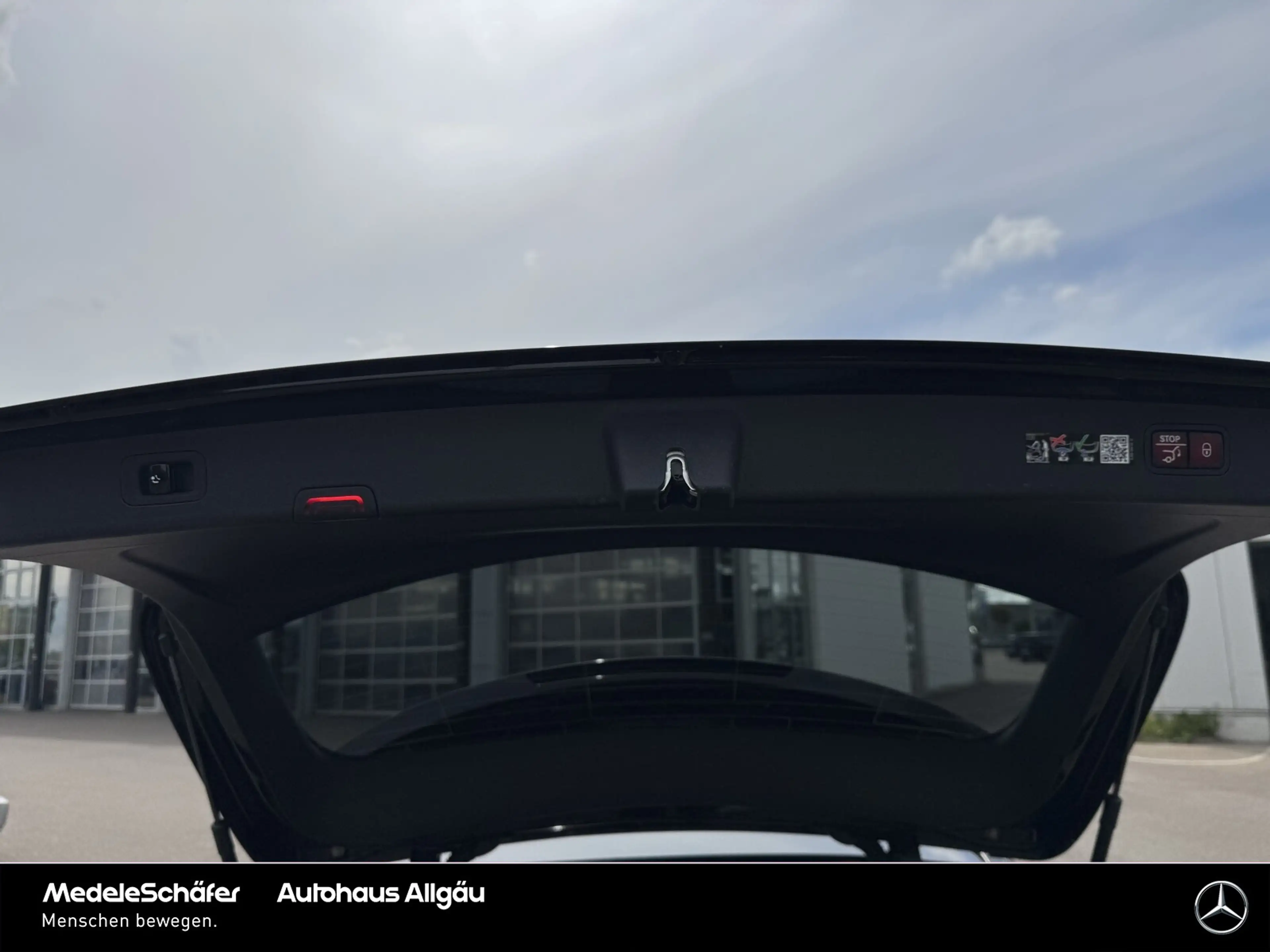 Mercedes-Benz E 450 E 450 d 4M T AMG Night Premium 21'' HUD Massage — photo 14