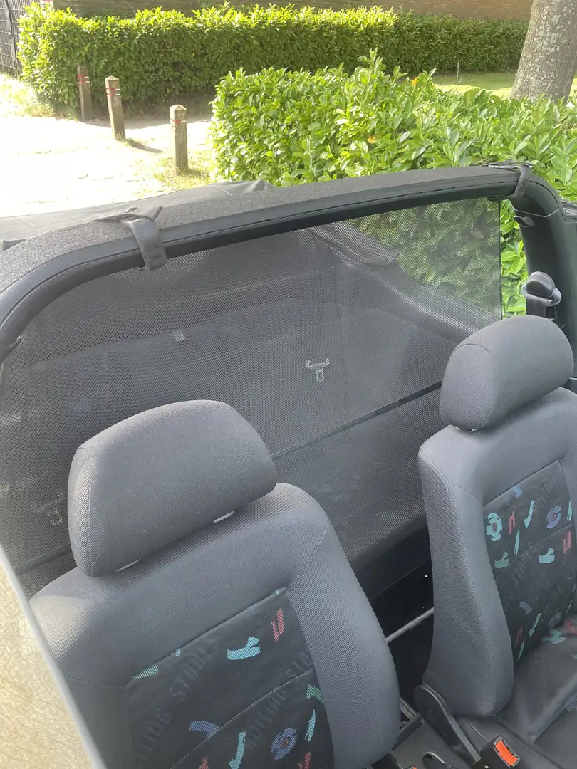 Volkswagen Golf Cabriolet Cabrio 1.8 Avantgarde - 2