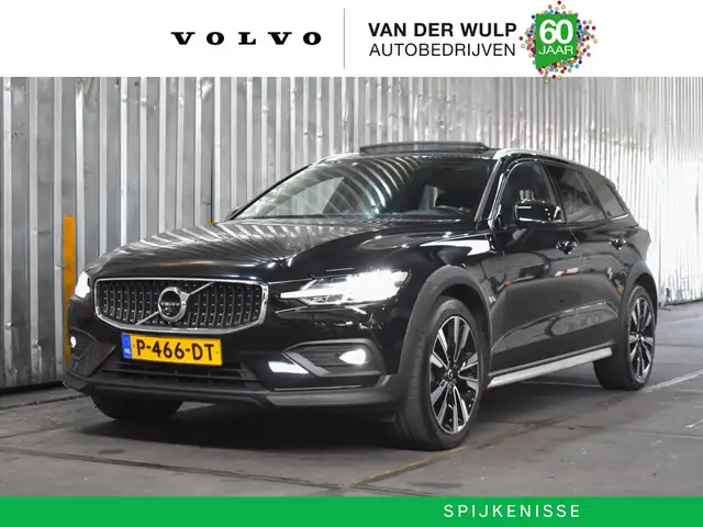 Volvo V60 Cross Country B5 250PK AWD Cross Country PRO | Trekhaak | B&W |