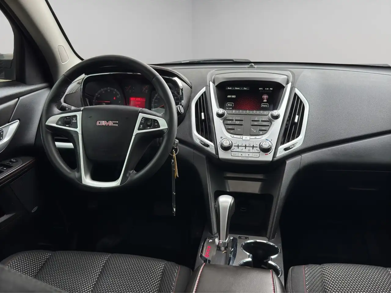 GMC Terrain photo GMC Terrain