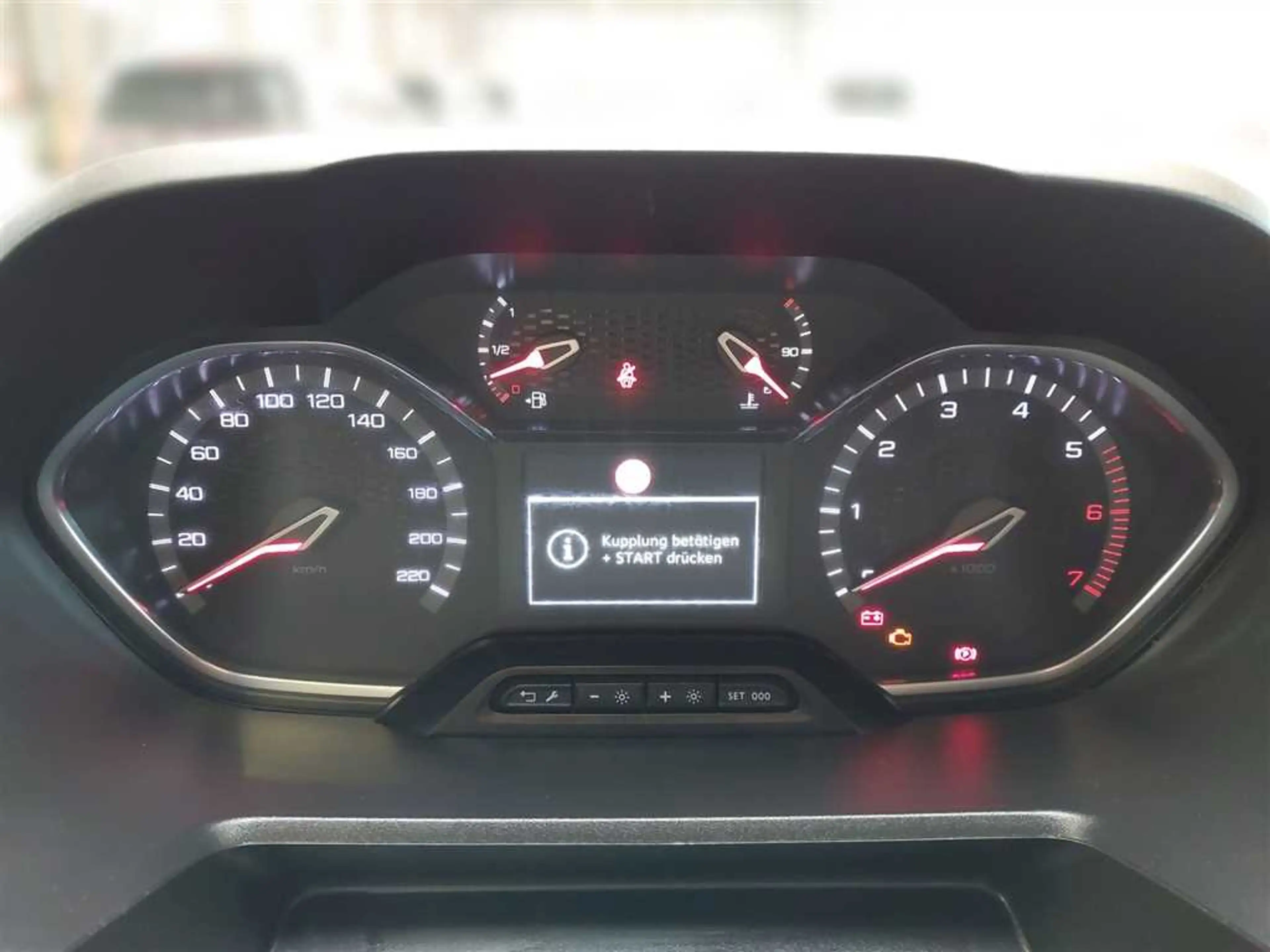 Peugeot Rifter Kombi GT 1.5 BlueHDi — photo 10