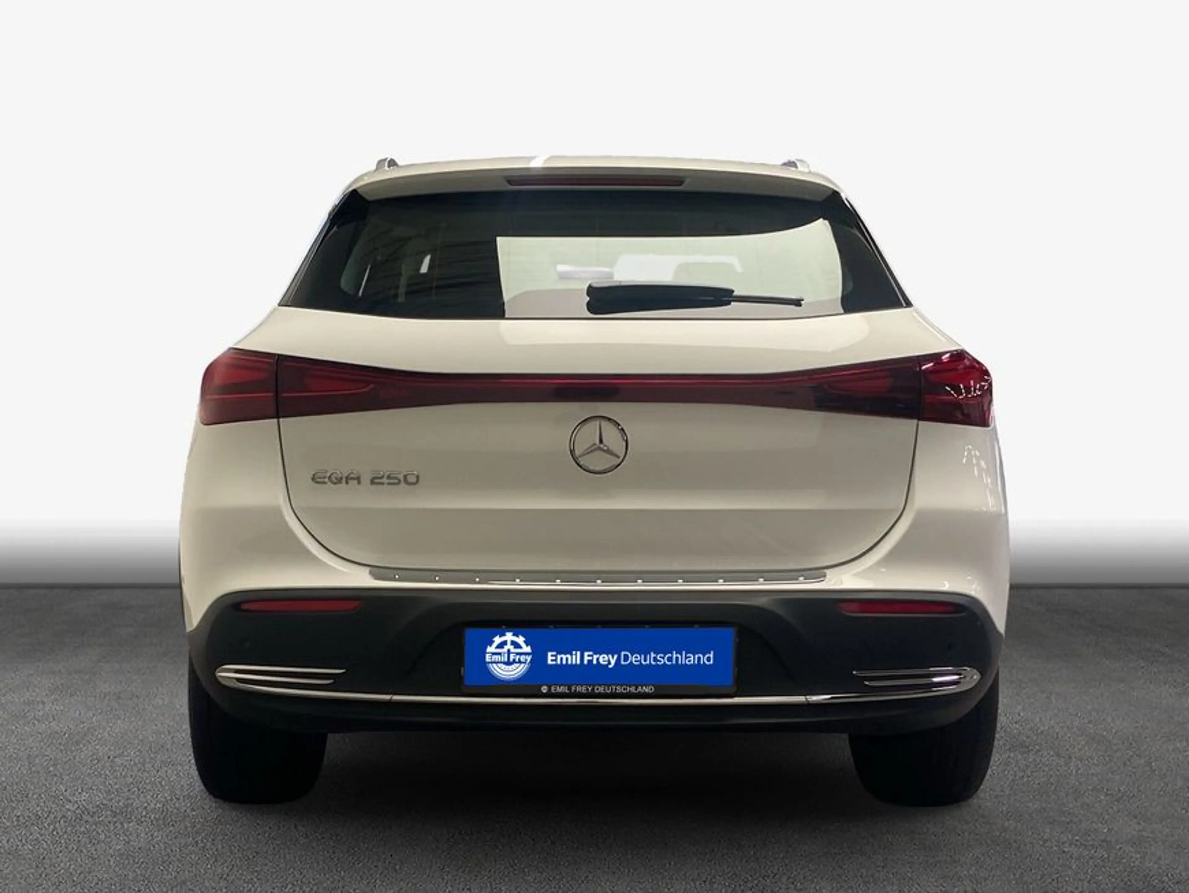 Mercedes-Benz EQA 250 EQA — photo 6