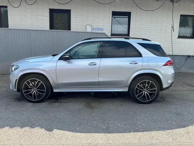 Mercedes-Benz GLE 350 de PHEV 4Matic Aut. AMG Sportpaket Pano-AHK Ansicht 10