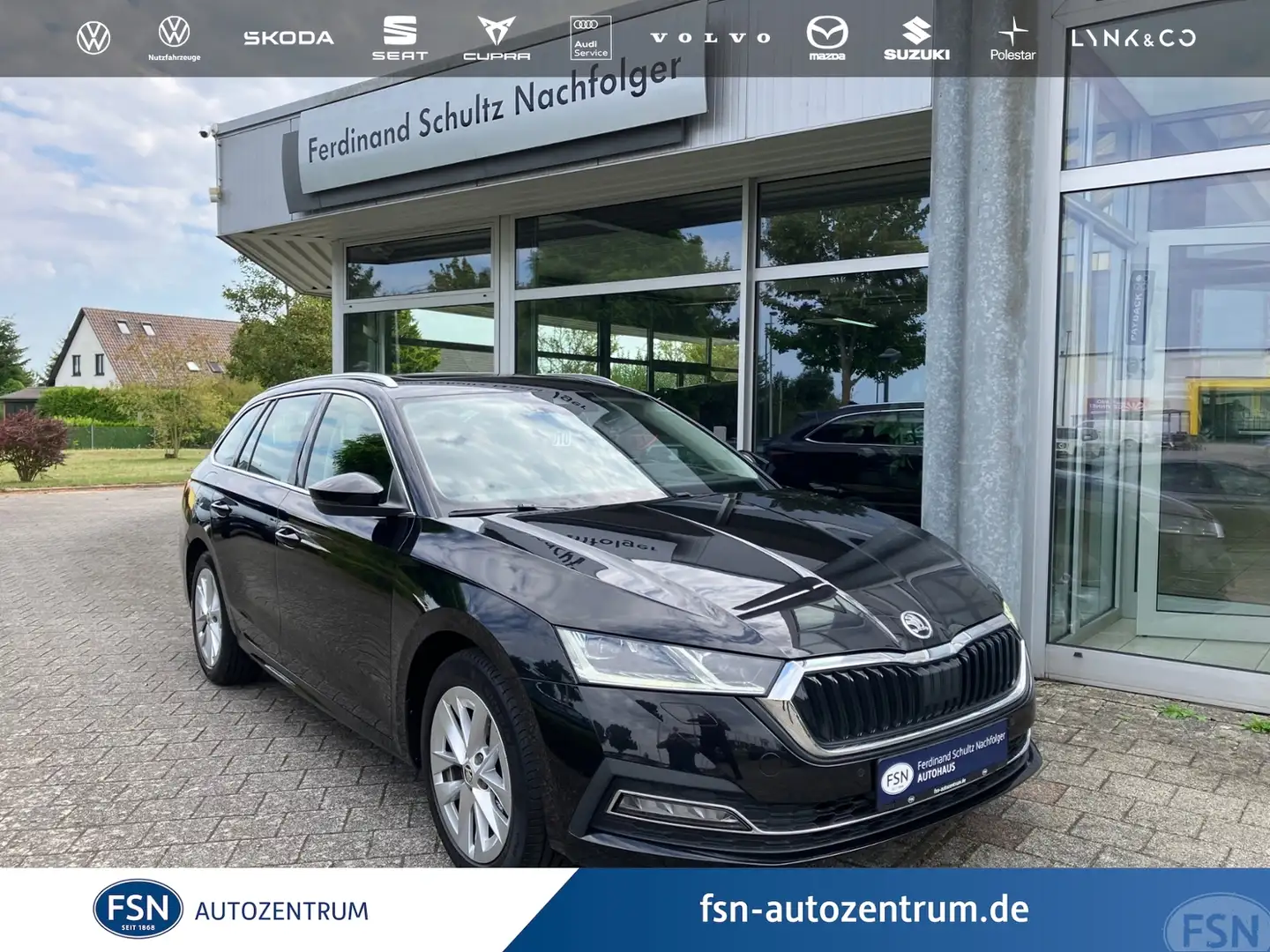 Skoda Octavia Combi 2.0 TDI Style DSG MATRIX AHK NAVI ACC DACH Schwarz - 1