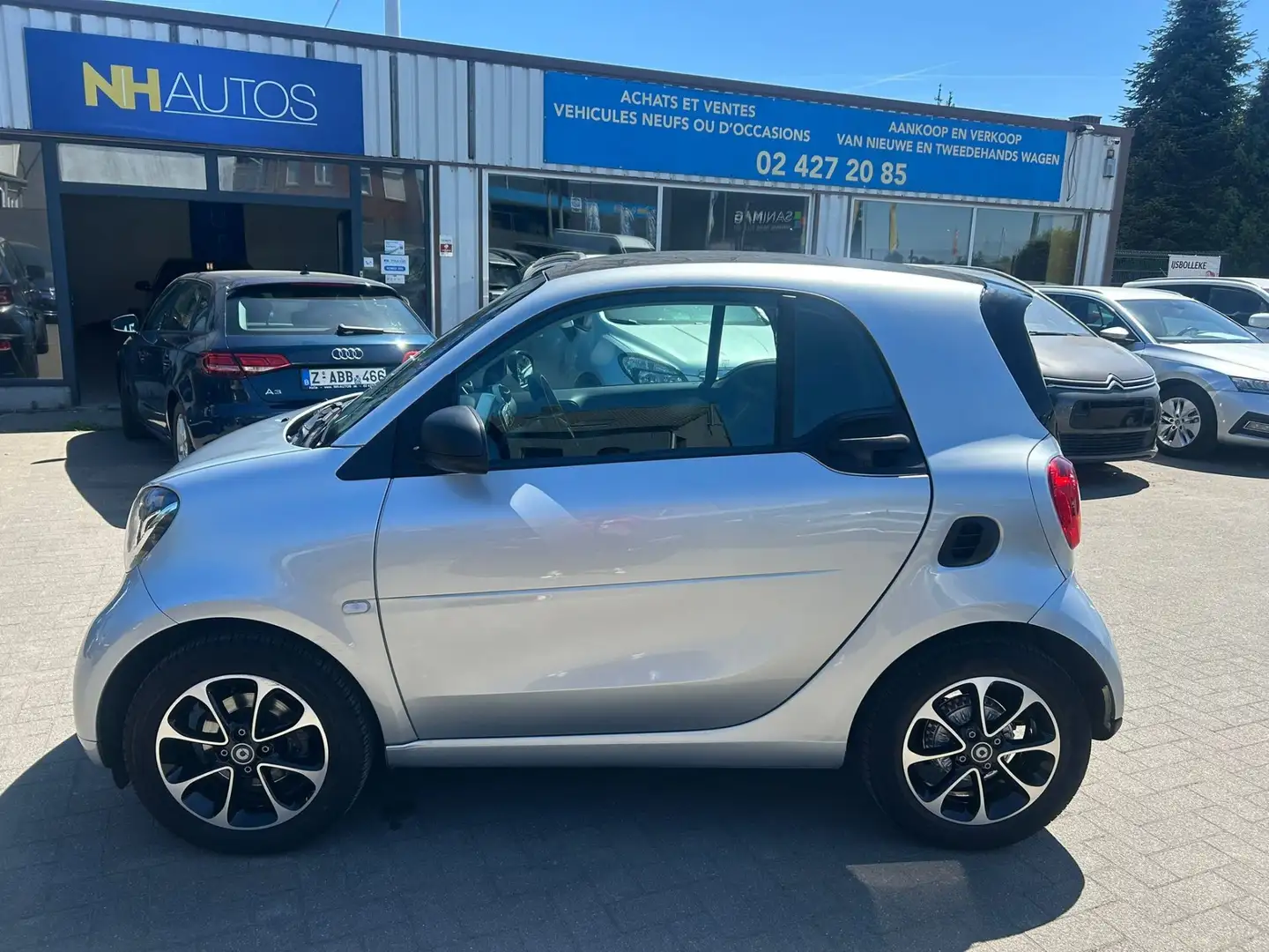 smart forTwo coupé 1.0i Prime DCT Gris - 2