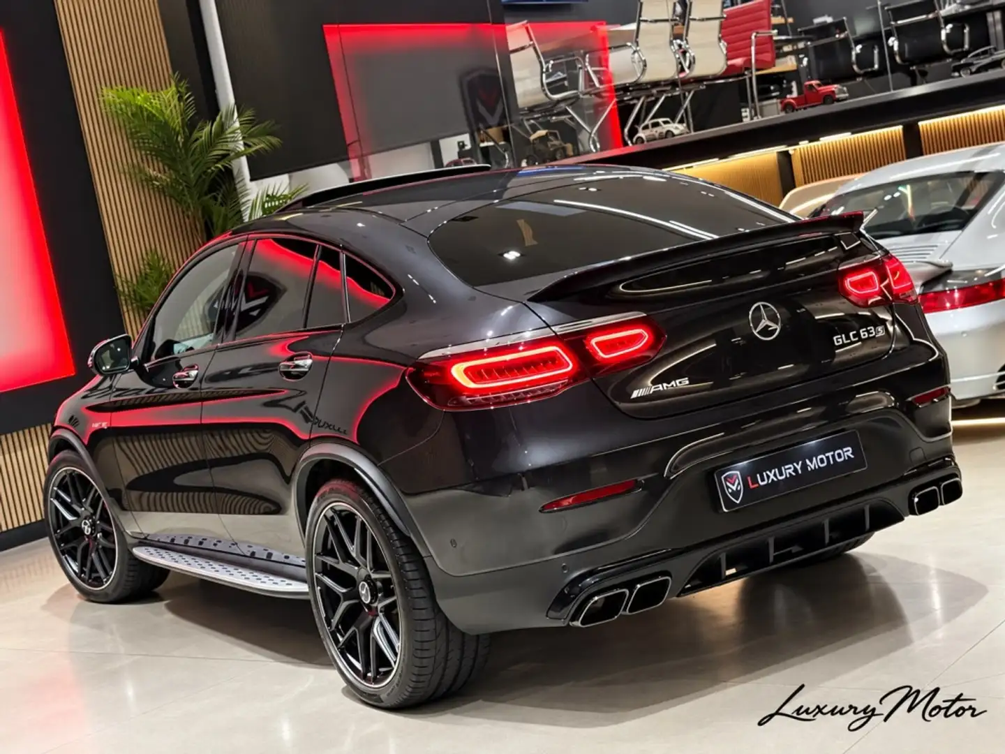 Mercedes-Benz GLC 63 AMG Coupé S 4Matic+ Speedshift MCT 9G Gris - 2