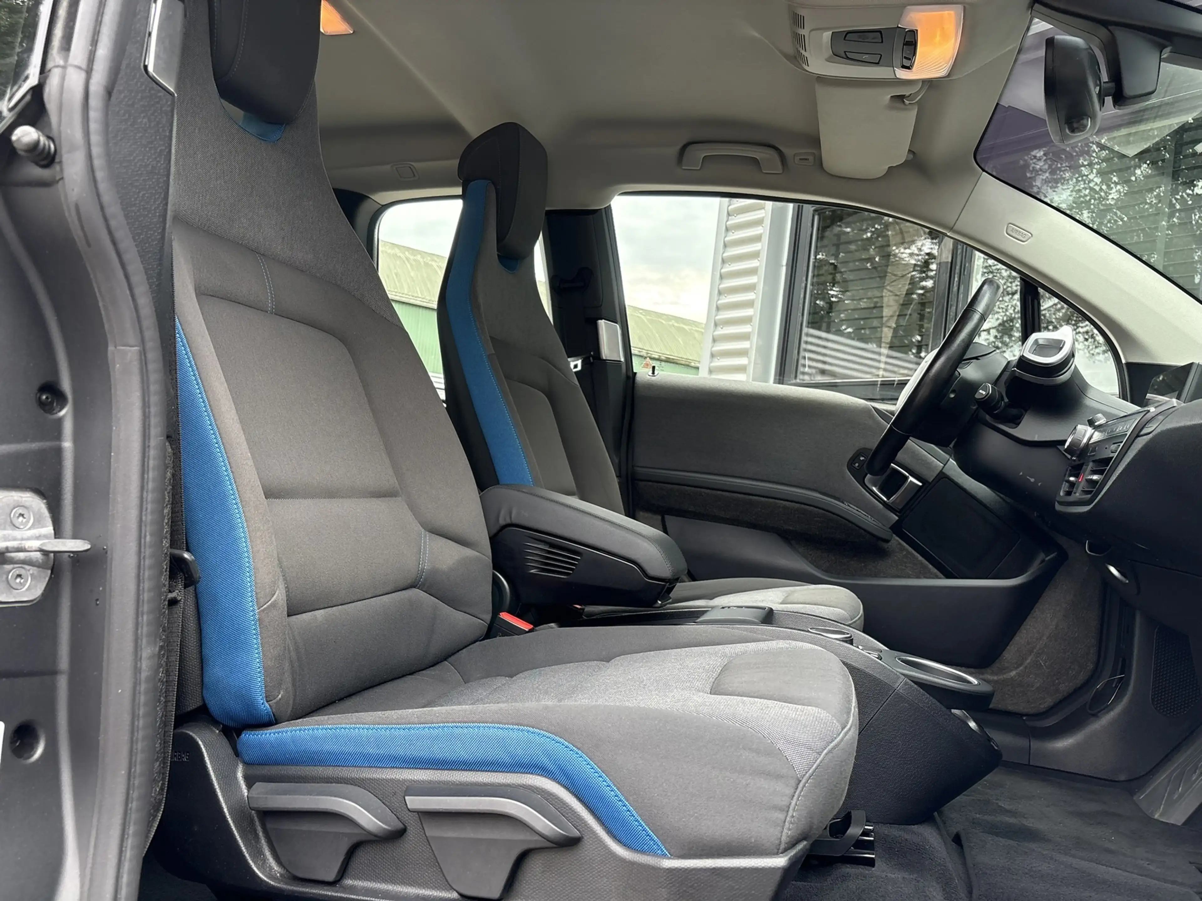 BMW i3 Executive Edition 120Ah 42 kWh -SOH 95%-GROOT SCHE — photo 9