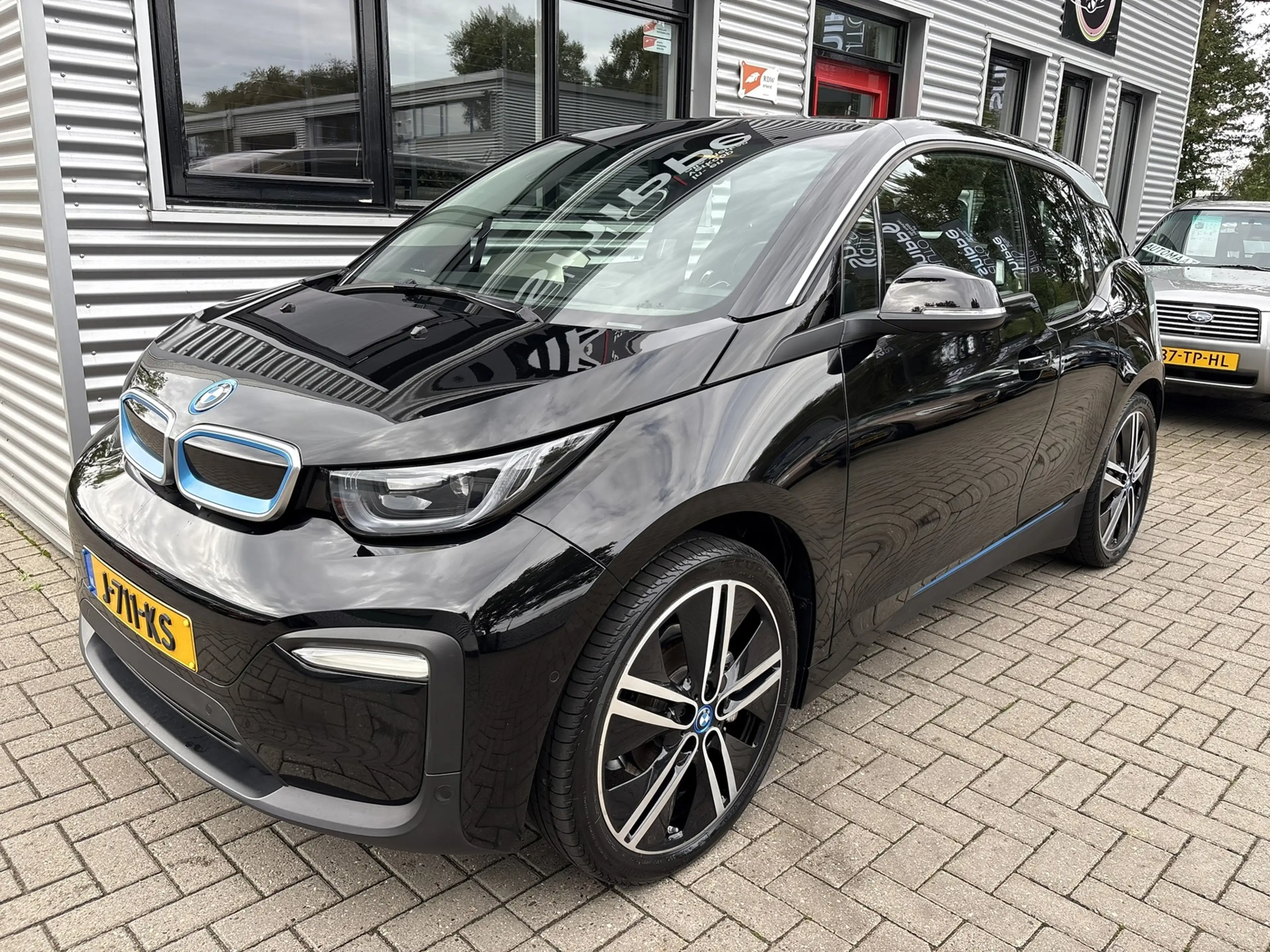 BMW i3 Executive Edition 120Ah 42 kWh -SOH 95%-GROOT SCHE — photo 37