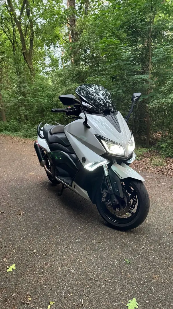 Yamaha TMAX 530 - 1