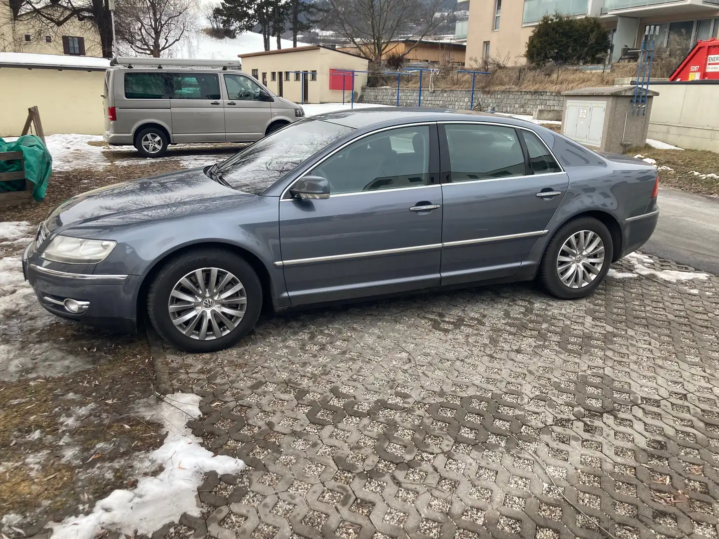 Volkswagen Phaeton V6 TDI  4 motion Grau - 1
