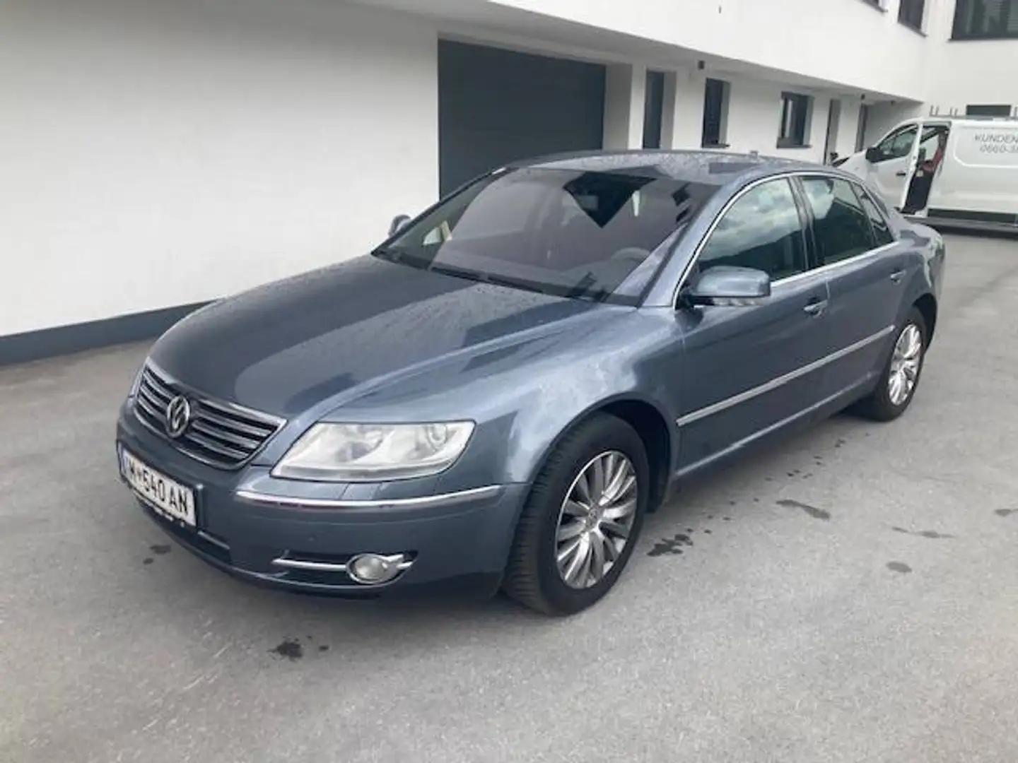 Volkswagen Phaeton V6 TDI 4 motion Grau - 1