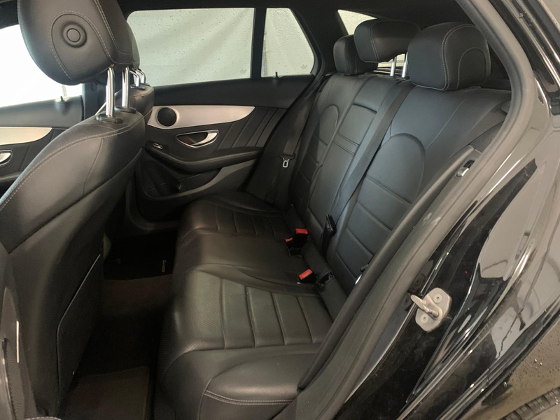Mercedes-Benz C 250 d 4M AMG DISTR | ILS | AHK | 19" | LEDER — photo 13