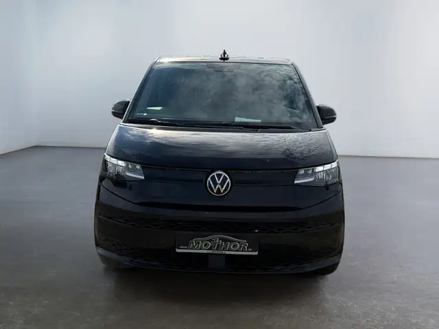 Volkswagen Multivan view 6