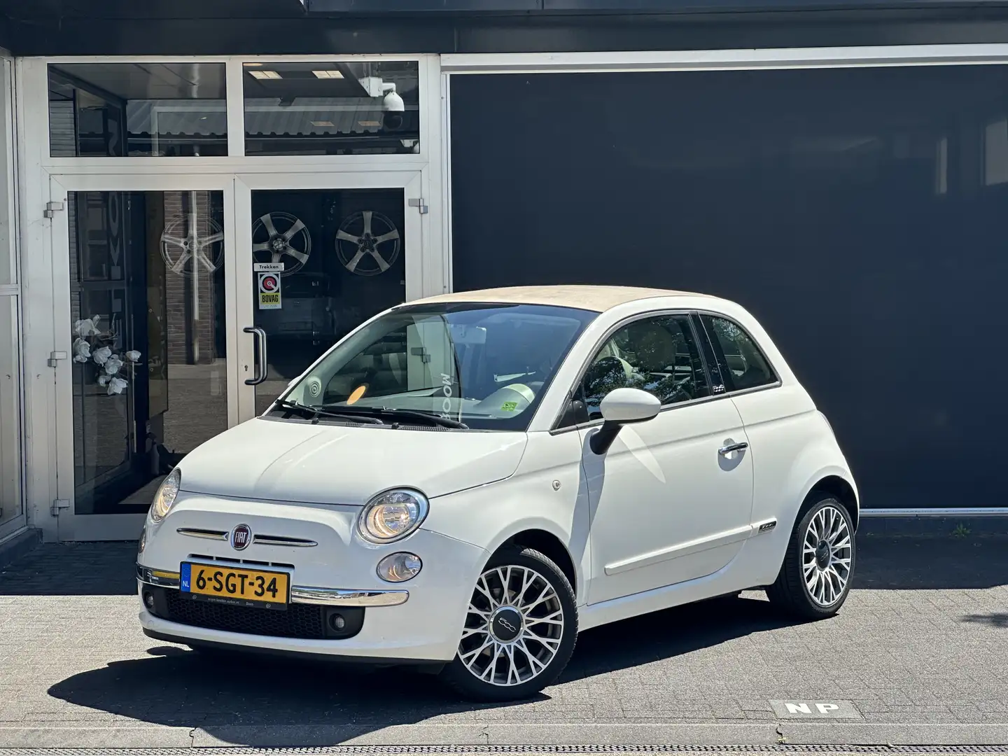 Fiat 500C 0.9 TwinAir Lounge CABRIO / CLIMA / PARKEERSENSORE Wit - 1
