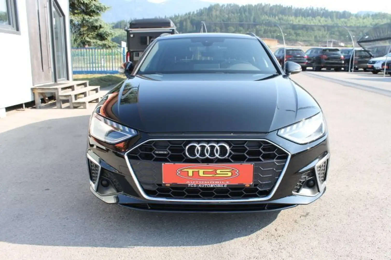 Audi A4 Avant 40 TDI quattro S-line S-tronic Schwarz - 2
