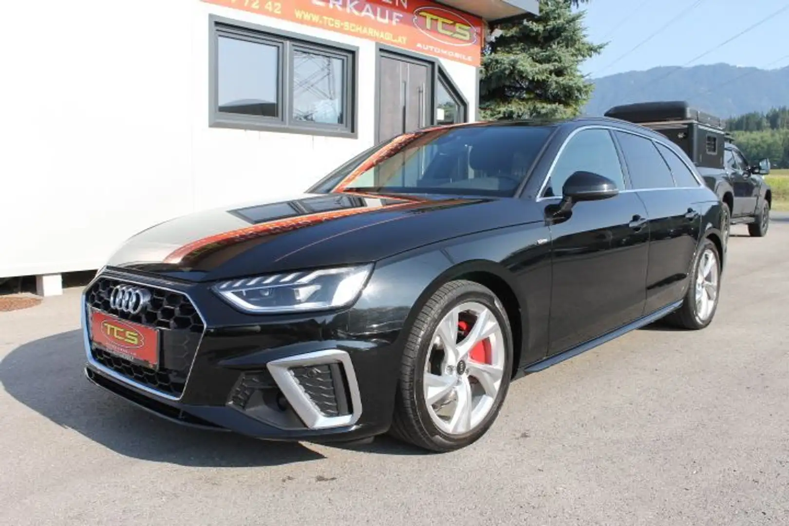 Audi A4 Avant 40 TDI quattro S-line S-tronic Schwarz - 1