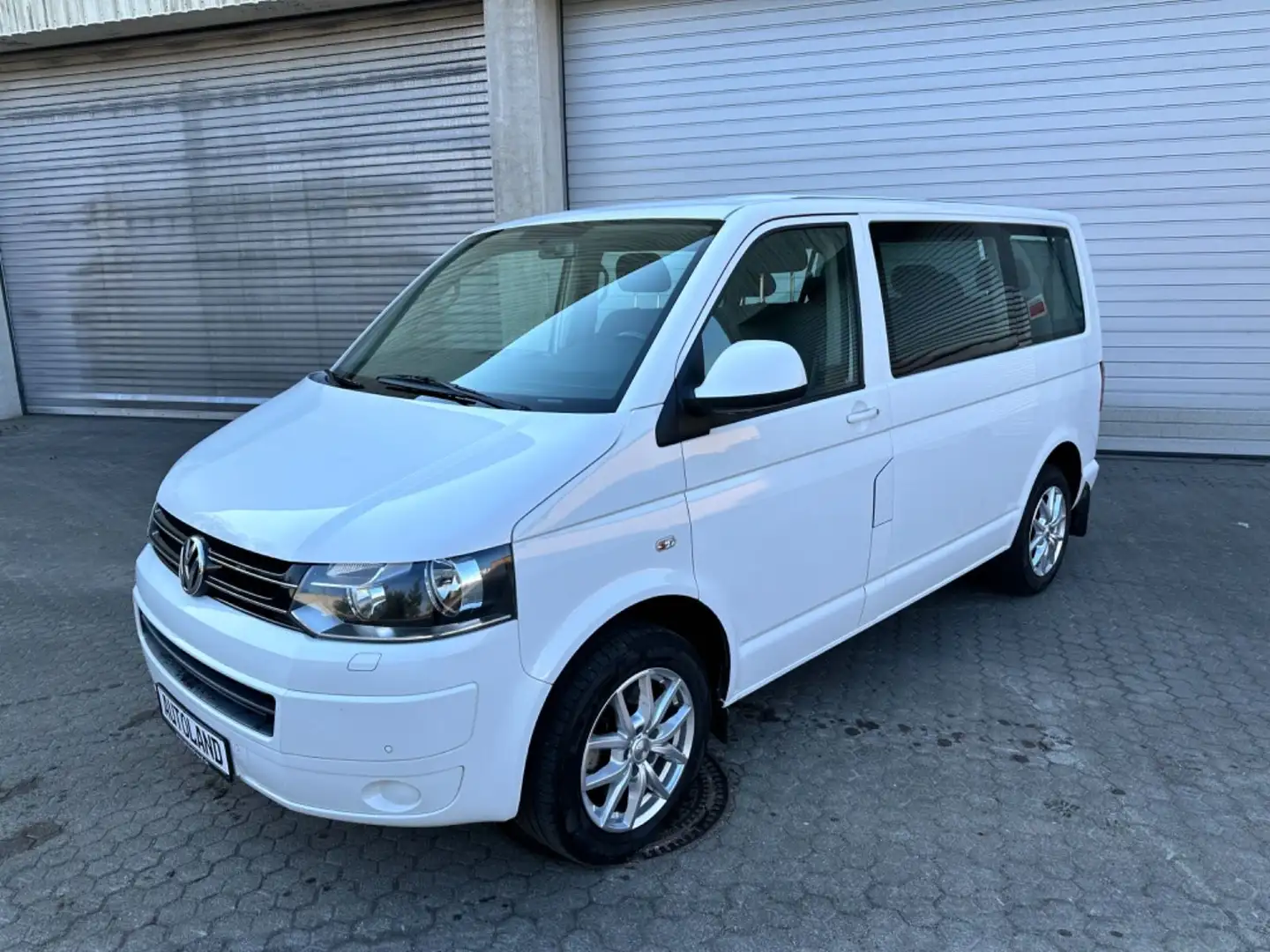 Volkswagen T5 Caravelle 2.0TDI DSG Comfort 4Motion*8Sitze Blanco - 1
