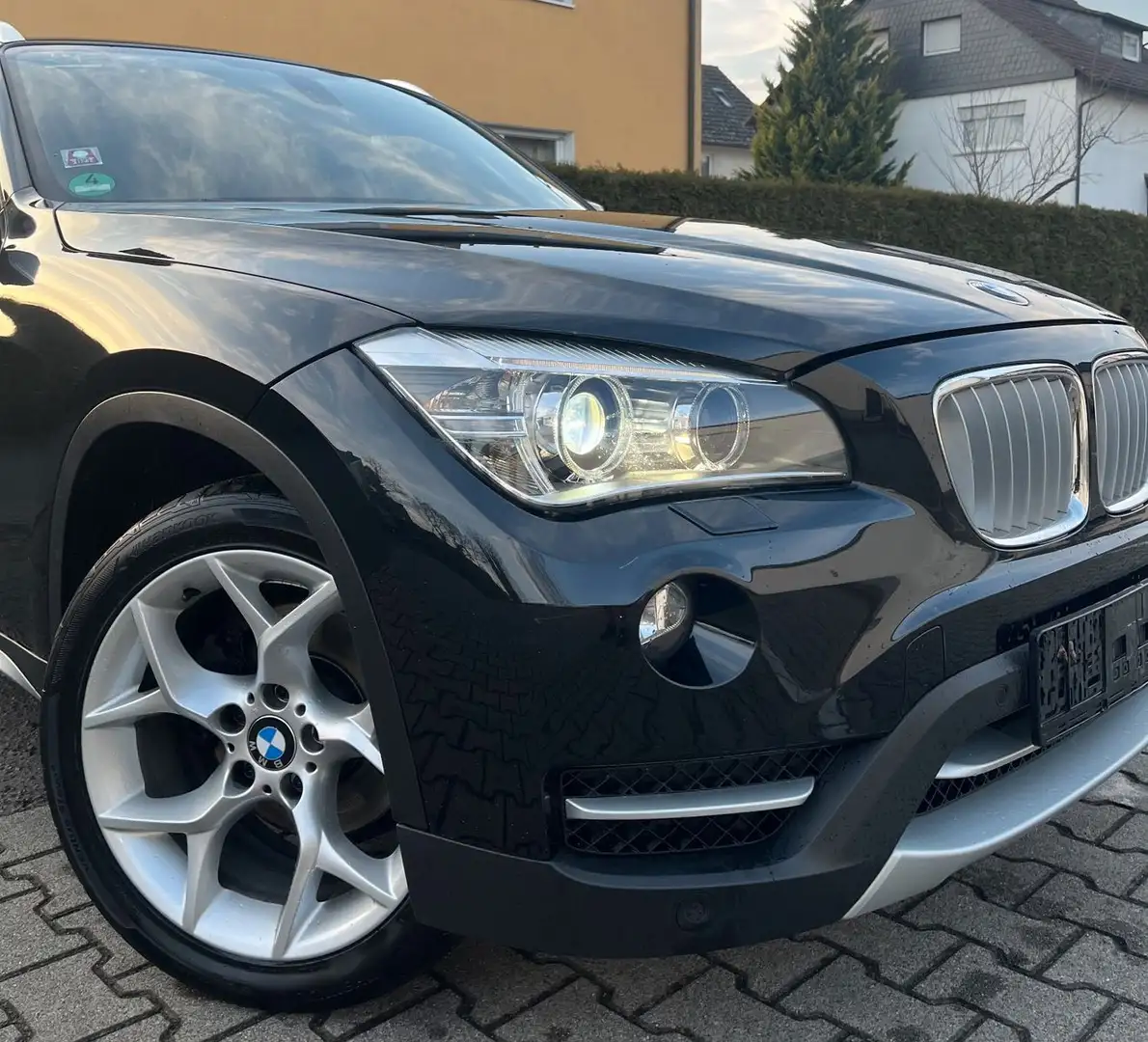BMW X1 xDrive25d xLine XENON PDC NAVI KAMERA LEDER Nero - 2
