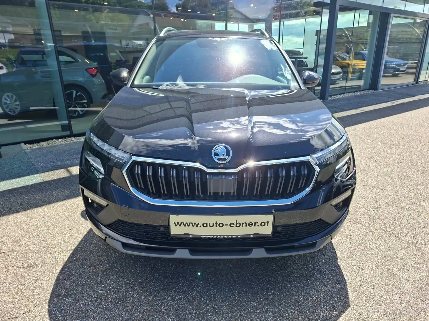 Skoda Kamiq Selection TSI DSG Schwarz - 2