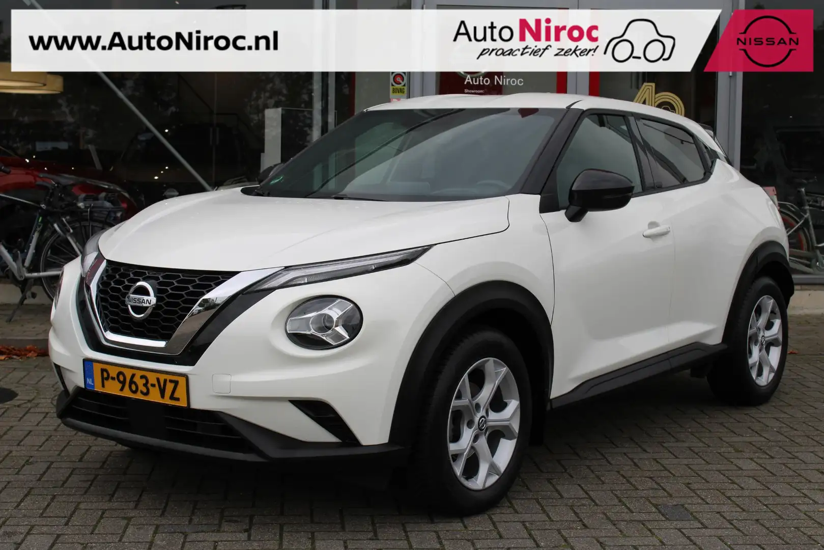 Nissan Juke DIG-T 114 DCT N-Connecta | AUTOMAAT | APPLE CARPLA Wit - 1