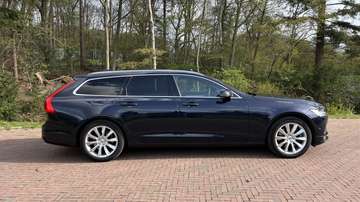 2.0 D5 AWD Moment. 2017 INT SCAND WINT 124.500km