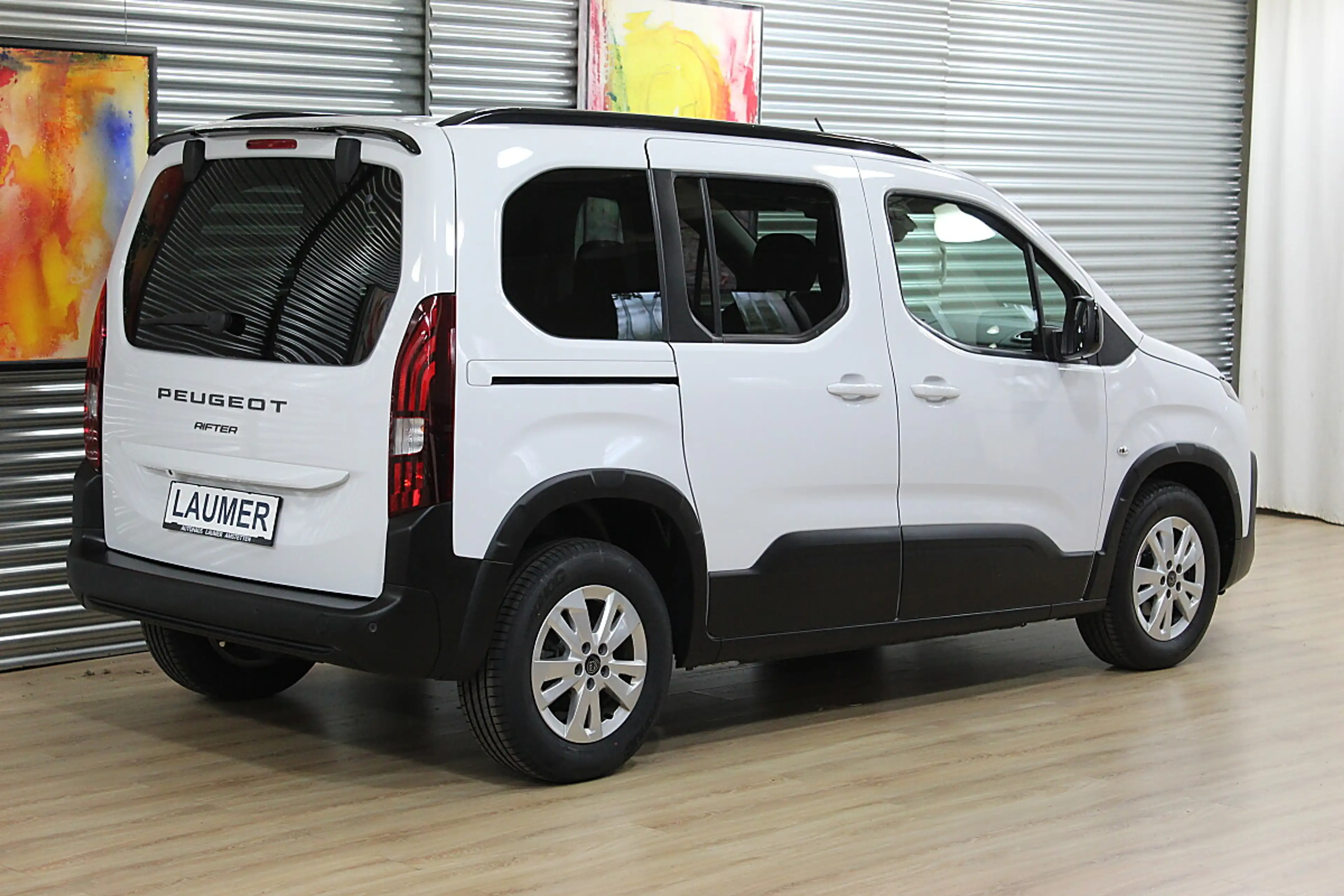 Peugeot Rifter Standard BlueHDI 100 S&S Allure 6-Gang-Manuell — photo 6