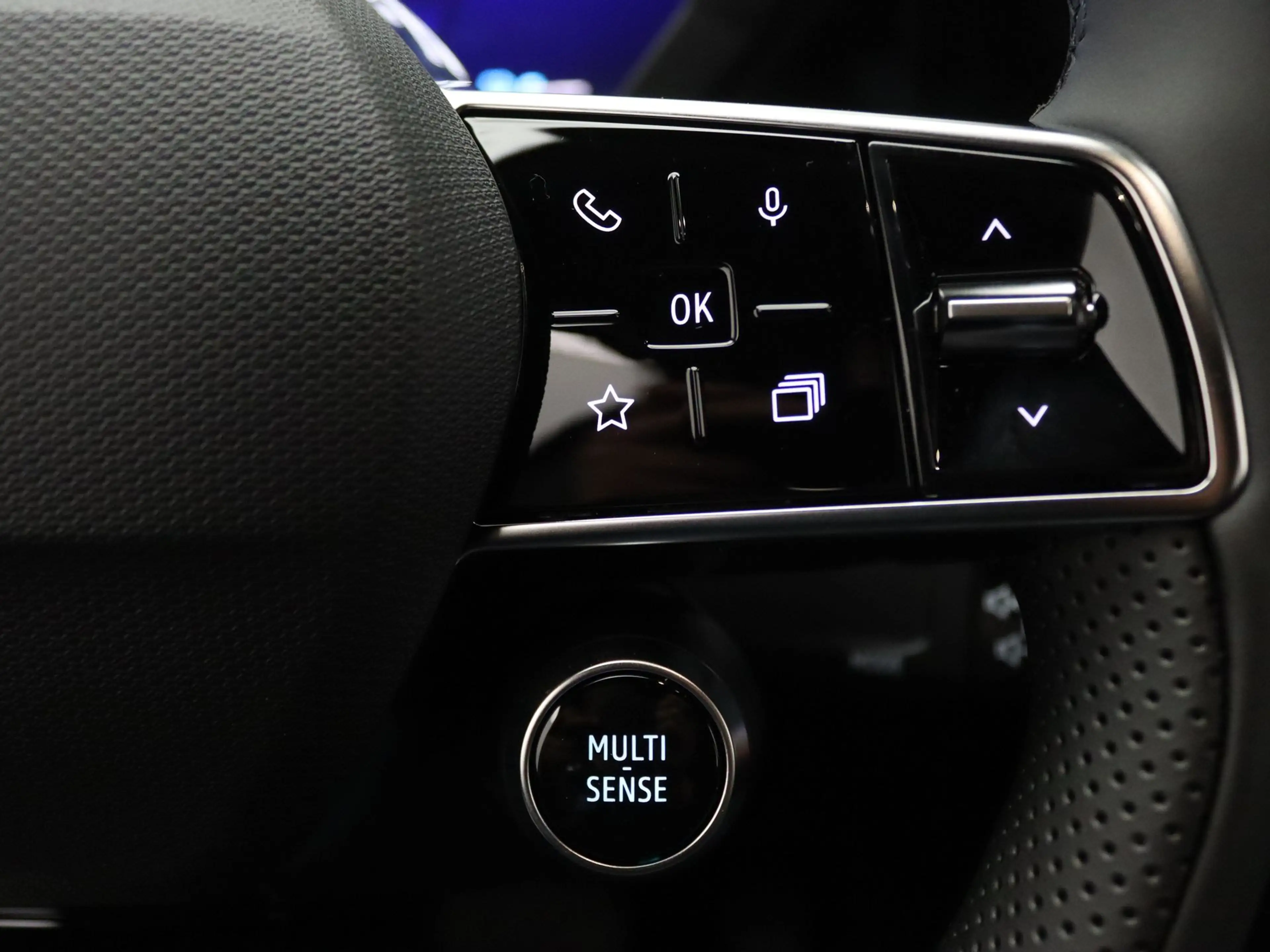 Renault Clio 160pk Hybrid techno 360° Camera | Stoelverw. — photo 14