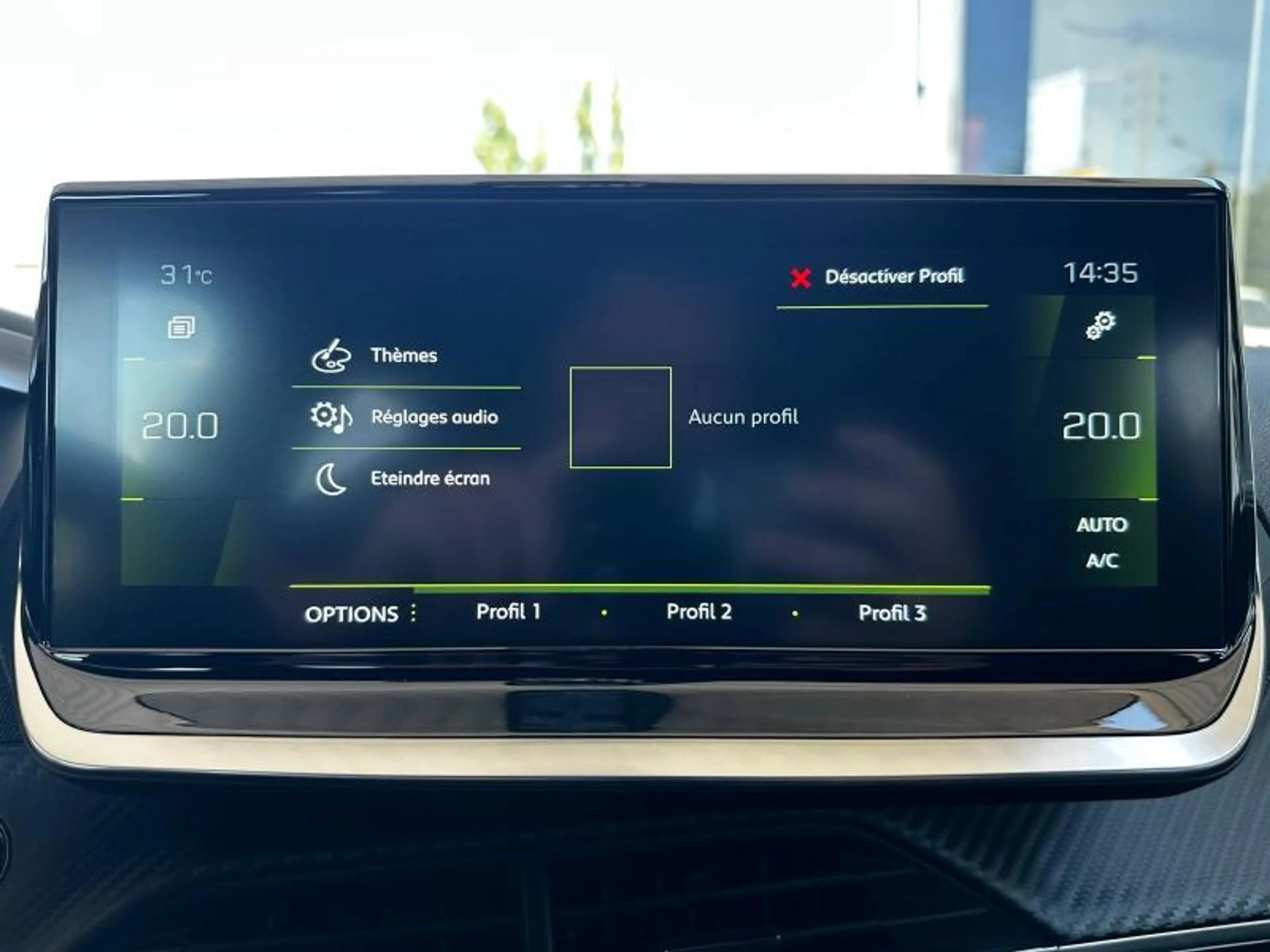 Peugeot 208 GT Line 12 Turbo 100cv EAT8 — photo 12