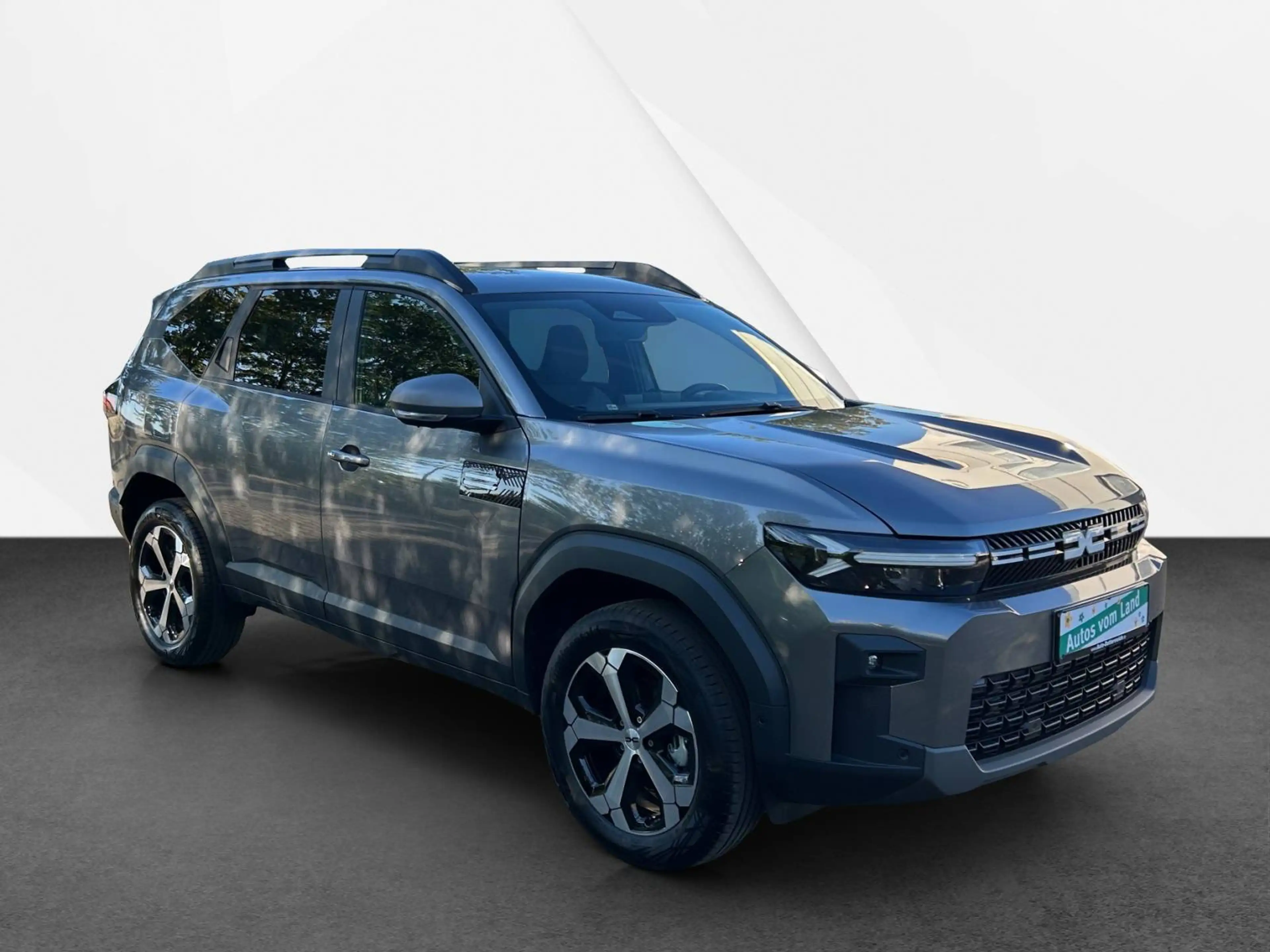 Dacia Bigster Hybrid 155 Journey el. Heckklappe, AHK — photo 8