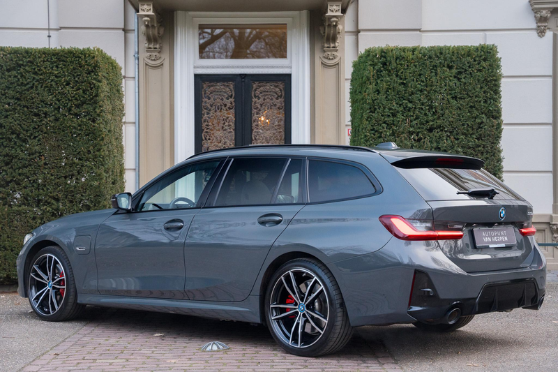 BMW 330 3-serie Touring 330e High Executive TREKHAAK | PAN — photo 2