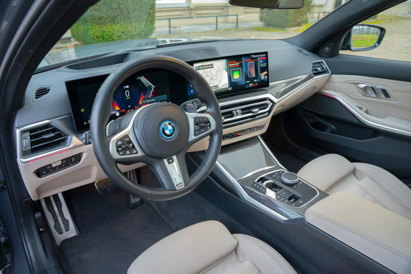 BMW 330 3-serie Touring 330e High Executive TREKHAAK | PAN — photo 24