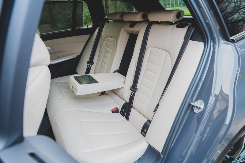 BMW 330 3-serie Touring 330e High Executive TREKHAAK | PAN — photo 49