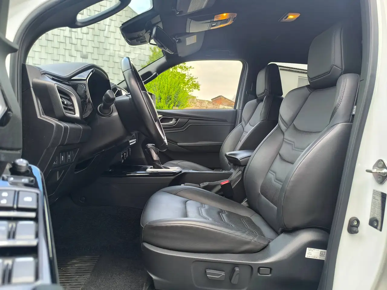 Isuzu D-Max 2024 — фото 13
