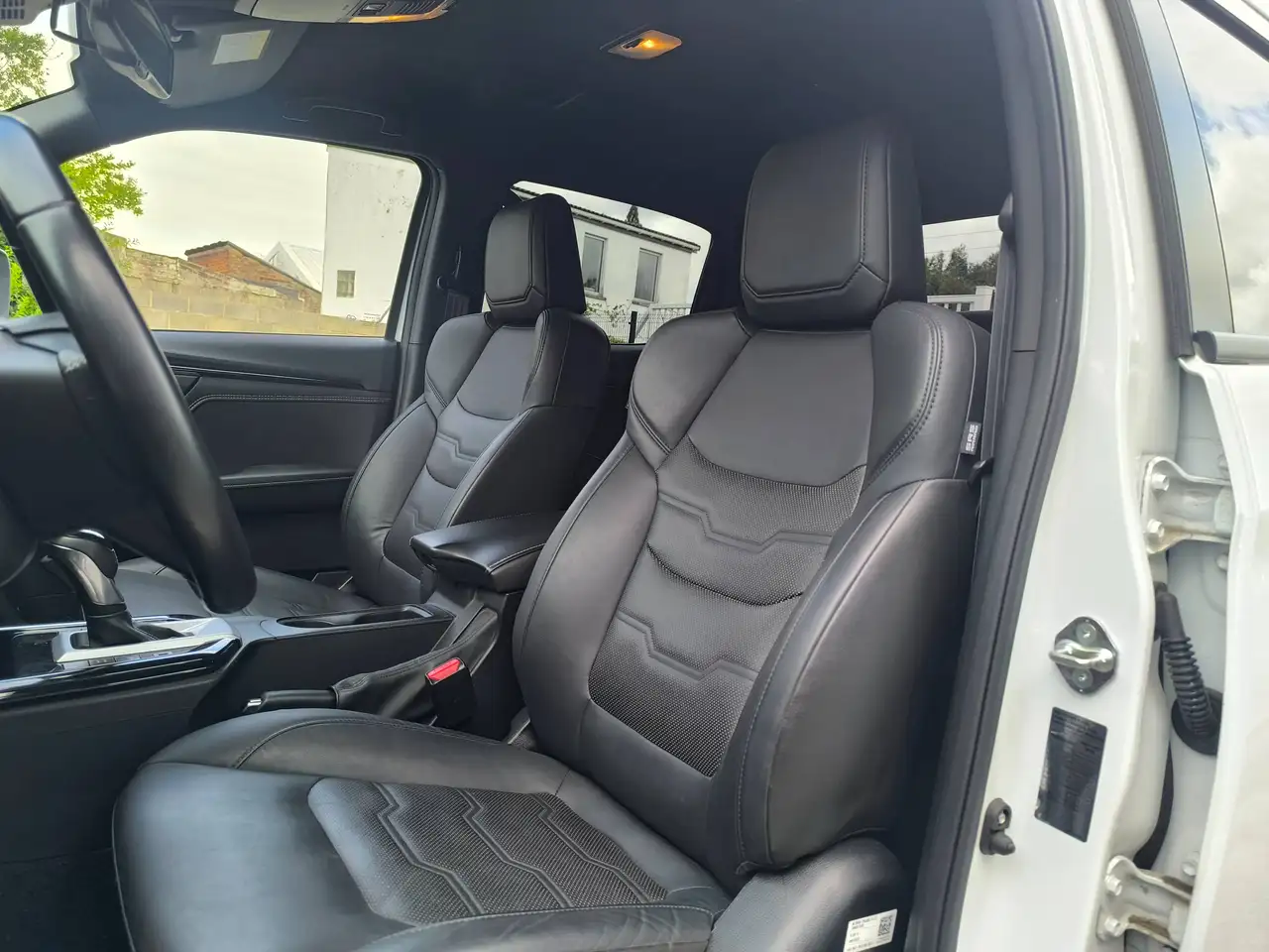 Isuzu D-Max 2024 — фото 14