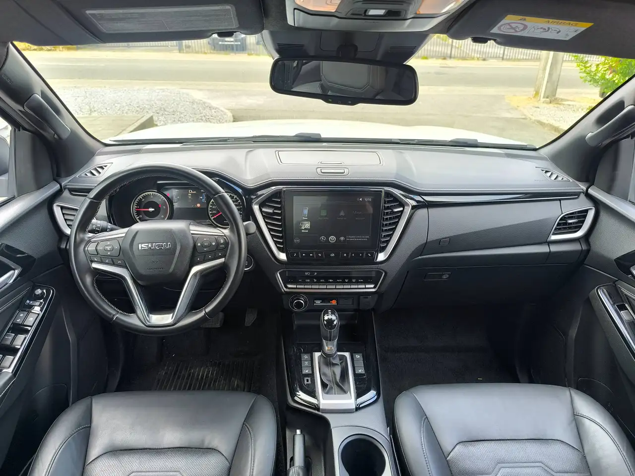 Isuzu D-Max 2024 — фото 15