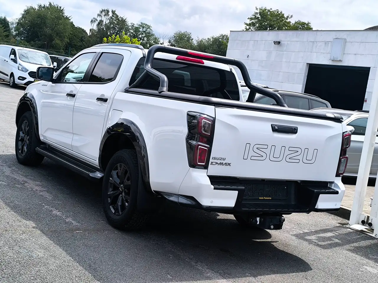Isuzu D-Max 2024 — фото 10