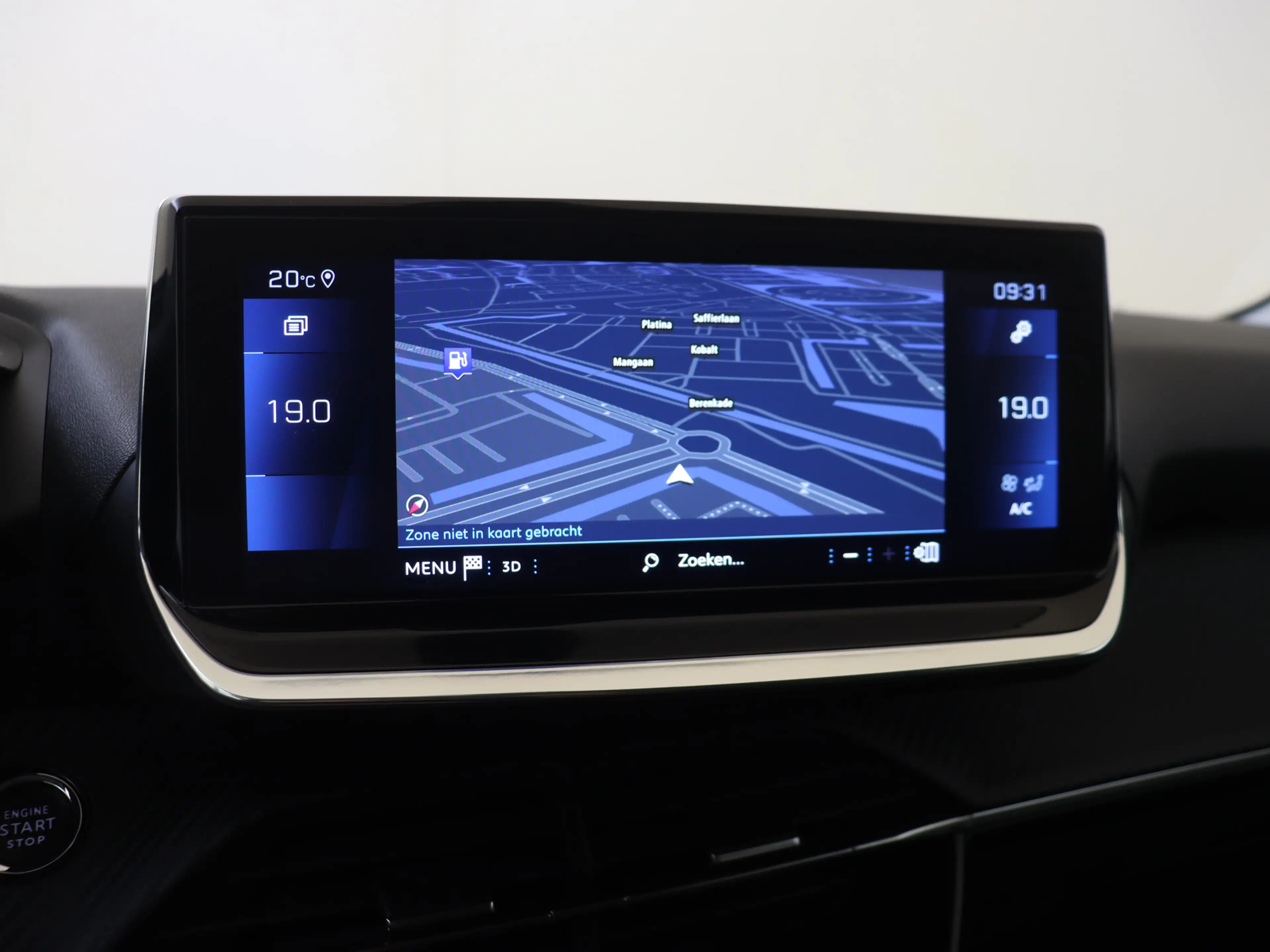Peugeot 208 1.2 PureTech 100PK Allure Pack Camera | Apple Carp — photo 15