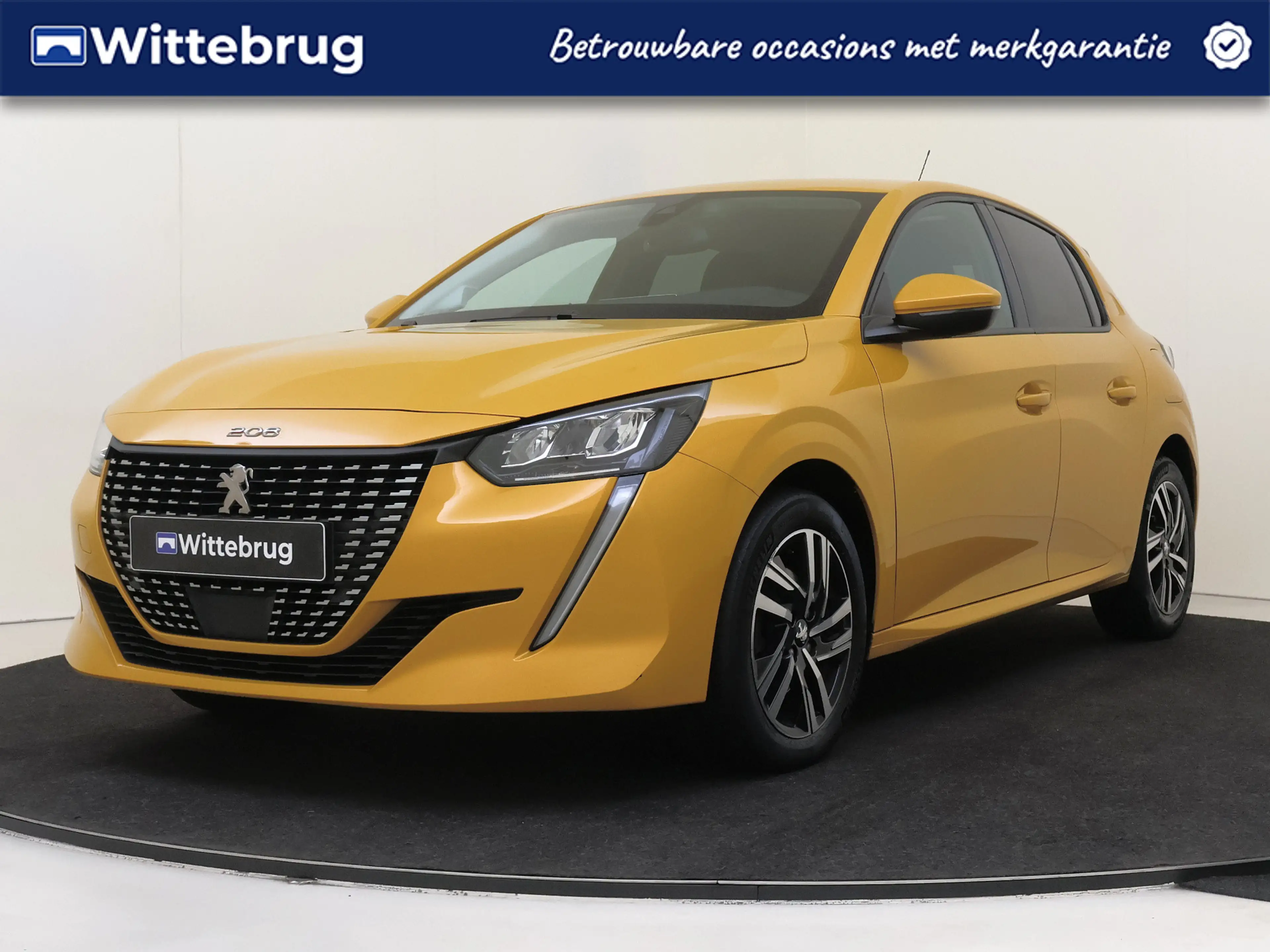 Peugeot 208 1.2 PureTech 100PK Allure Pack Camera | Apple Carp