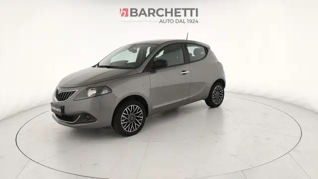 Lancia Ypsilon 1.0 FireFly 5 porte S&S Hybrid Platino